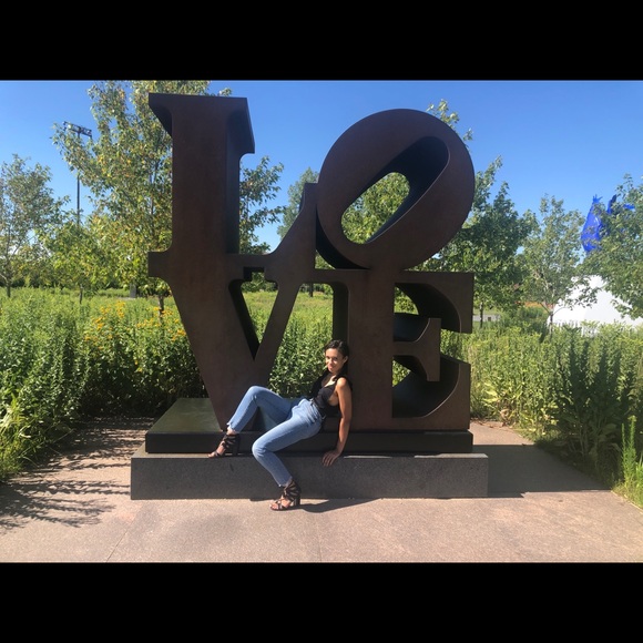 Meet your Posher, Rebekah - Picture 1 of 1